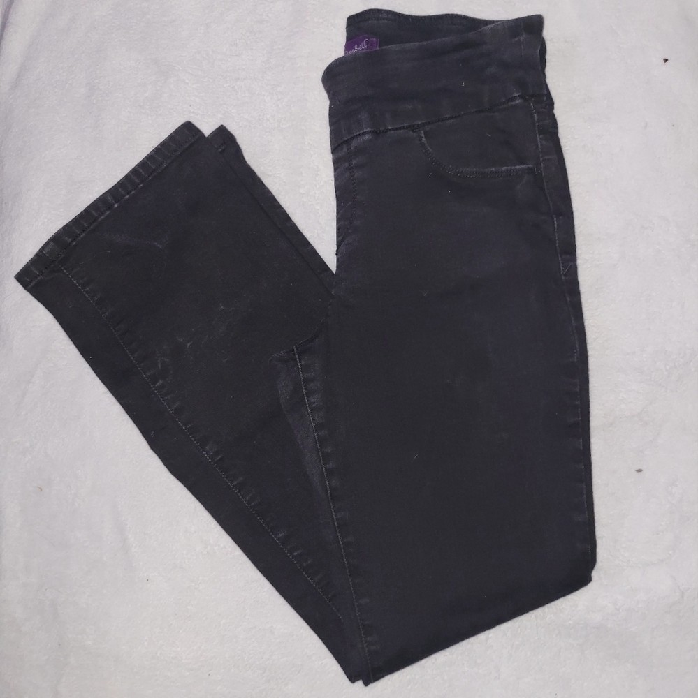 NWOT Gloria Vanderbilt "Amanda Pull On" Womens Jeans- Size 8 Short